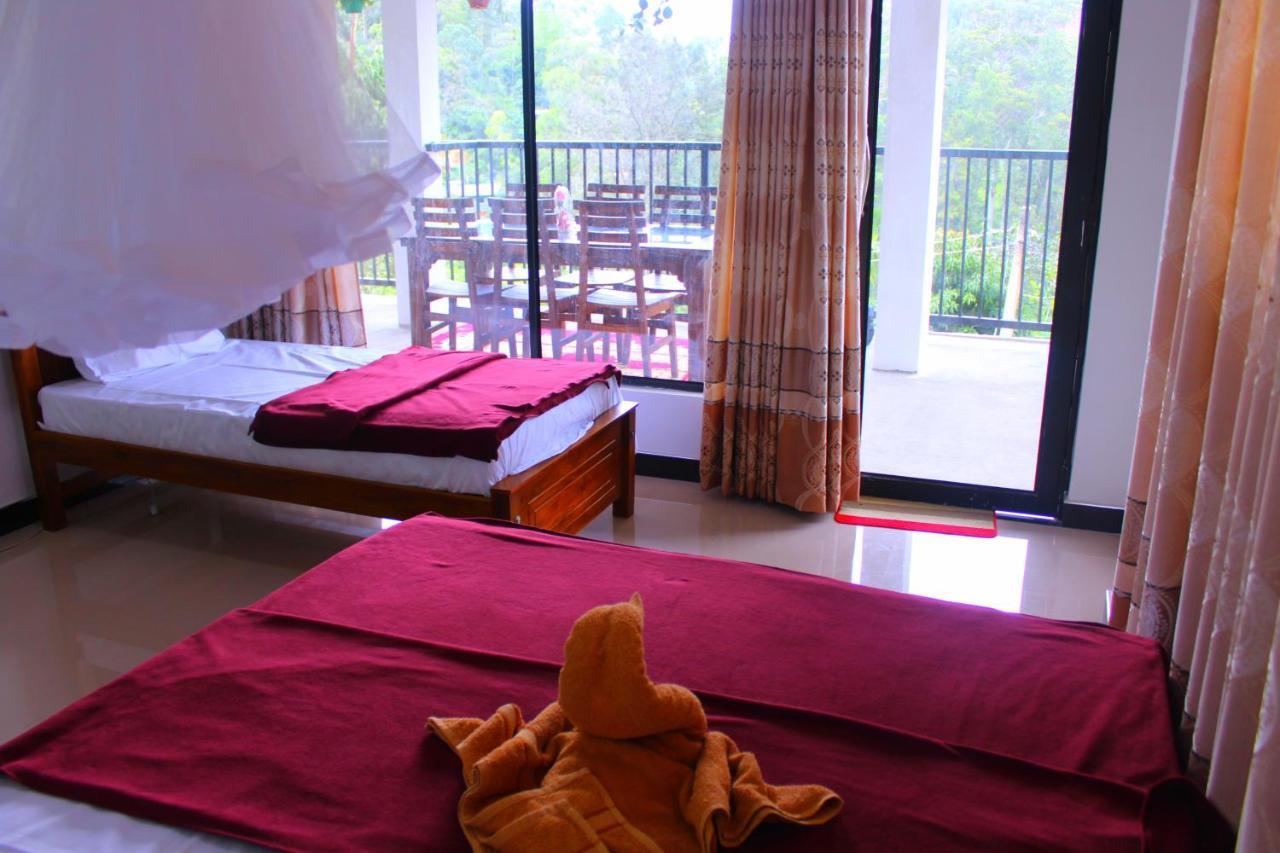 Thilini Homestay エッラ エクステリア 写真