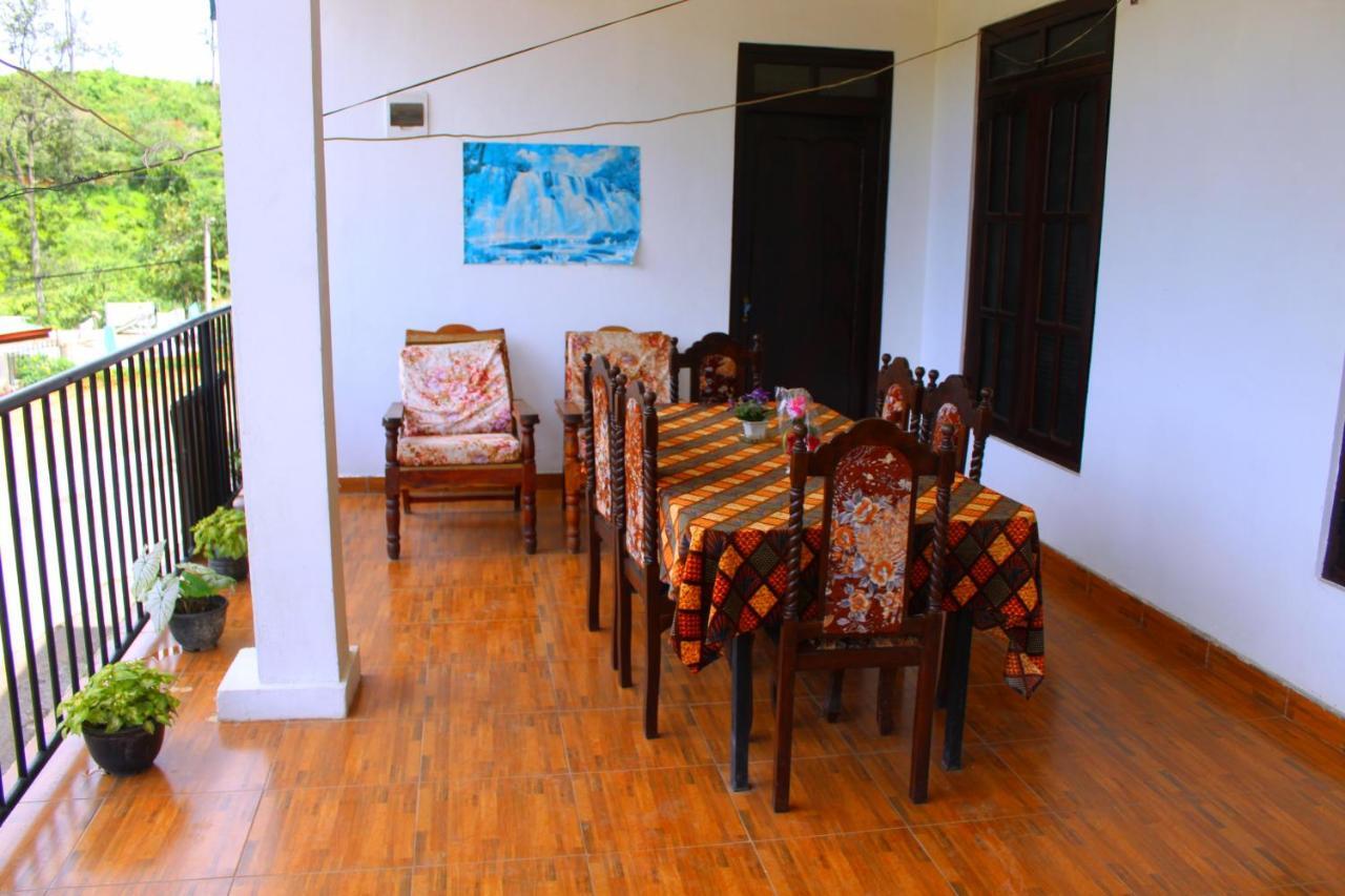 Thilini Homestay エッラ エクステリア 写真